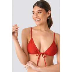 NA-KD Swimwear Tie Front Triangle Bikini Top - Red. Bikini damskie marki NA-KD Swimwear. Za 52.95 zł.