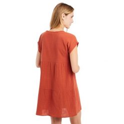 Sukienka damska Protest Prtcaspian. Brązowe koszulki sportowe damskie Protest, na lato, bez wzorów, z bawełny, sportowe, bez kołnierzyka, bez ramiączek, sportowe. Za 317.00 zł.