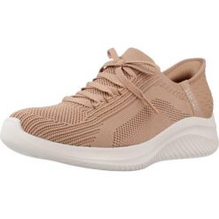 Buty do chodzenia damskie Skechers Ultra Flex 3.0. Brązowe obuwie sportowe damskie Skechers, bez wzorów, trekkingowe, Skechers Sport. Za 339.99 zł.