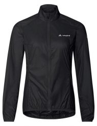 Kurtka rowerowa W Matera Air Jacket. Czarne kurtki damskie Vaude, bez wzorów, z materiału, bez kaptura. Za 365.35 zł.
