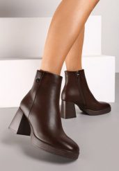 Brązowe Botki na Słupku Ozdobione Kwadratowym Noskiem Ansilena. Brązowe botki damskie Renee, z dzianiny, eleganckie, bez obcasa, na obcasie, bez zapięcia. Za 159.99 zł.