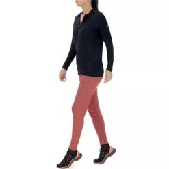 Bluza sportowa damska Uyn Woman Run Fit OW Hooded Full Zip. Czarne bluzy damskie UYN, l, bez wzorów, z poliamidu, bez kaptura. Za 343.49 zł.