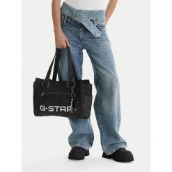 Torebka G-Star Raw. Czarne torebki do ręki damskie G-Star Raw, bez wzorów, retro, bez dodatków. Za 199.99 zł.