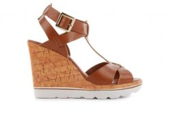 Sandały Dijean 457 721 At. Hazelnt, Brąz, Skóra naturalna - 40. Brązowe obuwie sportowe damskie Dijean, bez wzorów, ze skóry. W wyprzedaży za 26.10 zł.