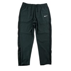 Second life - Spodnie dresowe męskie NikeCourt Advantage czarne - Jak nowy. Czarne spodnie sportowe męskie Nike, m, bez wzorów, z dresówki, do biegania. Za 106.46 zł.