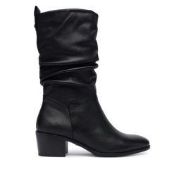 Botki Tamaris. Czarne botki damskie Tamaris, bez obcasa, na słupku, bez zapięcia. Za 359.99 zł.