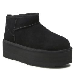 Śniegowce Ugg. Czarne kozaki damskie UGG. Za 739.99 zł.