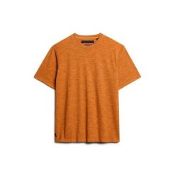 T-shirt z ombrekowym efektem melanżowym Superdry. Brązowe t-shirty męskie Superdry., m, bez wzorów, bez kołnierzyka. Za 144.20 zł.