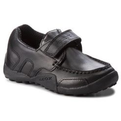 Półbuty Geox. Czarne półbuty chłopięce Geox, bez wzorów, bez zapięcia. Za 249.99 zł.