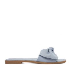 Klapki JENNY. Niebieskie klapki damskie Jenny, bez wzorów, bez obcasa. Za 79.99 zł.