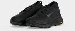 Nike Buty ACG Zegama Trail GORE-TEX (IO7932-002). Buty sportowe męskie Nike, z gore-texu, bez zapięcia, wspinaczkowe, gore-tex. Za 619.15 zł.
