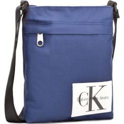 Saszetka CALVIN KLEIN JEANS - Sport Essential Flat K40K400099 437. Niebieskie saszetki męskie Calvin Klein Jeans, z jeansu, młodzieżowe. W wyprzedaży za 249.00 zł.