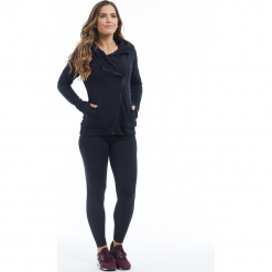 Kurtka sportowa "Kacy" w kolorze czarnym. Czarne kurtki sportowe damskie BALANCE COLLECTION. W wyprzedaży za 165.95 zł.