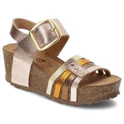 Różowe Sandały Yokono Eleganckie Obuwie Damskie Na Koturnie. Czerwone klapki damskie Yokono, z aplikacjami, bez obcasa, na koturnie, bez zapięcia. Za 249.00 zł.