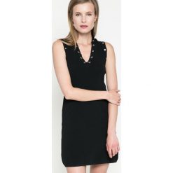 Guess Jeans - Sukienka. Sukienki damskie marki Guess Jeans. W wyprzedaży za 199.90 zł.