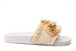 BRENDA ZARO MULE2 beig, klapki damskie. Brązowe klapki damskie Brenda Zaro, bez wzorów, bez obcasa. Za 124.95 zł.