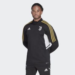 Bluza do piłki nożnej męska Adidas Juventus Condivo 22 Training Top. Czarne bluzy męskie Adidas, m, bez wzorów, z materiału, bez kaptura, do piłki nożnej. W wyprzedaży za 283.05 zł.