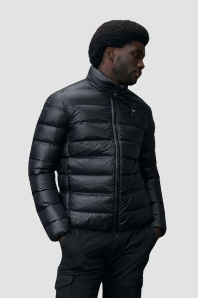 BLAUER Czarna męska kurtka Belmont Short Jackets, Rozmiar XXL. Czarne kurtki męskie Blauer USA, na zimę, l, bez wzorów, z poliamidu, bez kaptura. W wyprzedaży za 599.99 zł.