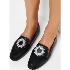 Czarne Mokasyny Nanuli. Czarne mokasyny damskie Born2be, eleganckie. Za 79.99 zł.