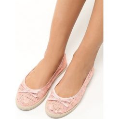Pomarańczowe Espadryle Master Key. Brązowe espadryle damskie Born2be, bez wzorów, z koronki, z okrągłym noskiem, bez obcasa, na płaskiej podeszwie, bez zapięcia. Za 29.99 zł.