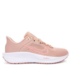 Buty do biegania Nike. Czerwone obuwie sportowe damskie Nike, bez wzorów, do biegania. Za 309.99 zł.