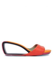 United Nude Klapki Mobius Mid 1000397616 Kolorowy. Klapki damskie United Nude, bez wzorów, ze skóry, bez obcasa. Za 1,259.00 zł.