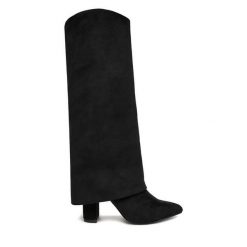Kozaki DeeZee. Czarne kozaki damskie DeeZee, bez obcasa, na słupku. Za 249.99 zł.