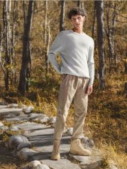 Buty trekkingowe - beżowy. Brązowe trekkingi męskie Sinsay, za kostkę. Za 139.99 zł.