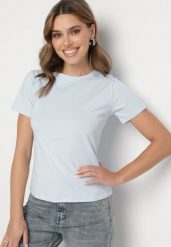 Jasnoniebieski Klasyczny T-shirt z Bawełny Lorali. Niebieskie bluzki damskie Born2be, m, bez wzorów, z bawełny, klasyczne, bez kołnierzyka. Za 29.99 zł.
