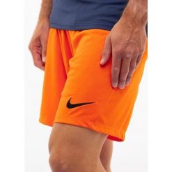 Spodnie treningowe męskie Nike Dry Park Iii. Czarne krótkie spodenki sportowe męskie Nike, m, bez wzorów, do piłki nożnej. Za 83.05 zł.