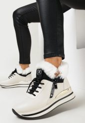Beżowe Botki Sneakersy na Grubej Podeszwie z Futerkiem Biqilee. Brązowe botki damskie Born2be, bez obcasa, bez zapięcia. Za 119.99 zł.