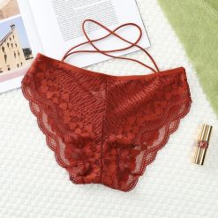 Figi koronkowe z paskami na co dzień i na specjalne okazje Milou. Brązowe figi damskie Intica, s, bez wzorów, z koronki. Za 59.00 zł.