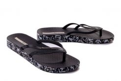 IPANEMA Bossa Soft V Fem 82840 black, klapki japonki damskie. Czarne klapki damskie Ipanema, bez wzorów, bez obcasa. Za 53.99 zł.