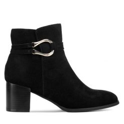 Botki Lasocki. Brązowe botki damskie Lasocki, bez obcasa, na słupku, bez zapięcia. Za 279.99 zł.