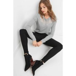 Jegginsy push-up. Czarne legginsy damskie Orsay, z bawełny. Za 79.99 zł.