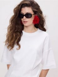 Bawełniany t-shirt - złamana biel. T-shirty damskie Reserved, l, bez wzorów, z bawełny, bez kołnierzyka. Za 119.99 zł.