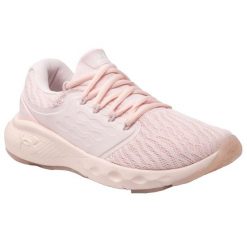 Trampki Damskie Charged Vantage. Czerwone obuwie sportowe damskie Under Armour, trekkingowe. Za 361.99 zł.