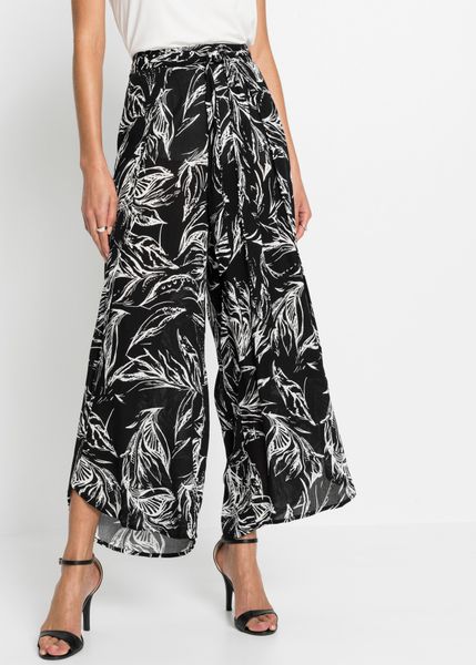 Spodnie ze strukturalnej wiskozy. Czarne spodnie materiałowe damskie bonprix, bez wzorów, z wiskozy. Za 127.99 zł.