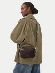 Calvin Klein Torebka Ck Croc Camera Bag LV04F3905G Brązowy ciemny. Brązowe torebki do ręki damskie Calvin Klein, bez wzorów, ze skóry, bez dodatków. Za 449.99 zł.