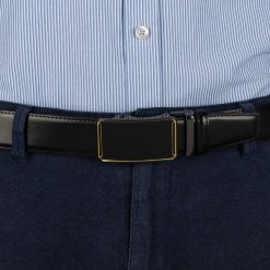 Pasek męski skórzany 3,5 cm klamra automatyczna Beltimore czarny 52-598 : Kolory - czarny, Rozmiar pasków - r.105-120 cm. Czarne paski damskie bez wzorów, ze skóry, wizytowe. Za 64.99 zł.