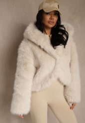 Beżowa Kurtka Futro z Nieodpinanym Kapturem Zetera. Brązowe kurtki damskie Renee, l, bez wzorów, z futra. Za 249.99 zł.