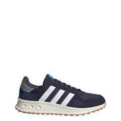 Buty Run 84. Białe buty sportowe męskie Adidas, bez zapięcia. Za 340.45 zł.