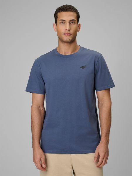 4F T-shirt regular gładki męski - granatowy L. Niebieskie t-shirty męskie 4f, l, bez wzorów, z materiału, klasyczne, bez kołnierzyka. Za 49.99 zł.