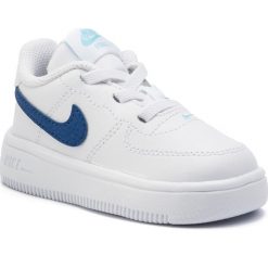 Buty NIKE - Force 1 '18 (Td) 905220 102 White/Indigo Force/Blue Gaze. Półbuty dziewczęce Nike. W wyprzedaży za 179.00 zł.