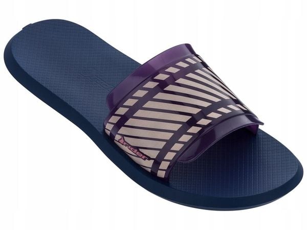 Klapki dla kobiet Rider R1 SLIDE. Niebieskie klapki damskie Rider, bez wzorów, bez obcasa. Za 66.99 zł.