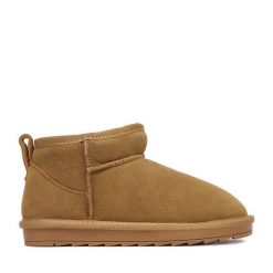 Śniegowce DeeZee. Brązowe śniegowce dziewczęce DeeZee, bez zapięcia. Za 249.99 zł.