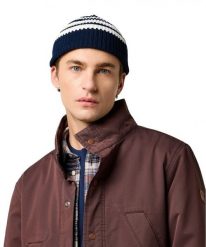 MESKA CZAPKA WRANGLER STRIPED BEANIE DARK NAVY 112372408. Niebieskie czapki i kapelusze męskie Wrangler, bez wzorów. Za 89.99 zł.