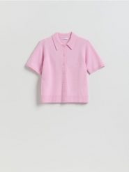 Wełniany sweter polo - pastelowy róż. Czerwone swetry damskie Reserved, l, bez wzorów, z wełny, bez kołnierzyka, bez ramiączek, bez kaptura. Za 149.99 zł.