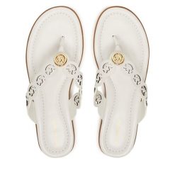 Japonki MICHAEL Michael Kors. Białe klapki damskie MICHAEL Michael Kors, bez wzorów, bez obcasa. Za 529.99 zł.
