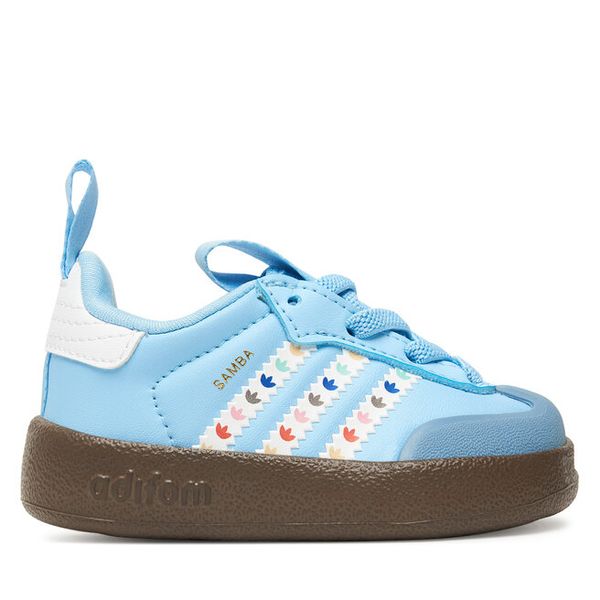 Sneakersy adidas. Białe trampki i tenisówki chłopięce Adidas, bez wzorów, bez zapięcia. Za 251.99 zł.